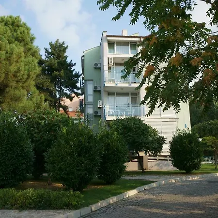 Elite Hotel apartamentowy 3*