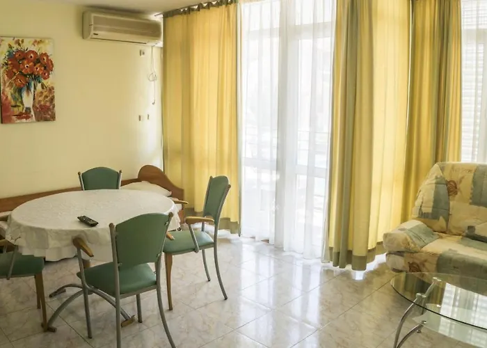 Апартхотел елит Слънчев бряг