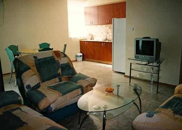 Апартхотел елит