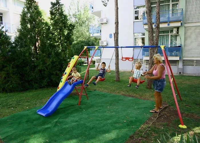 елит Апартхотел 3*