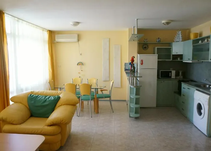 Апартхотел елит Слънчев бряг